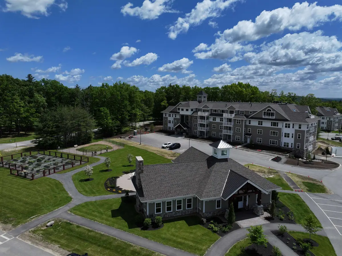 4 Longview Drive #302, Atkinson, NH 03811 - #1