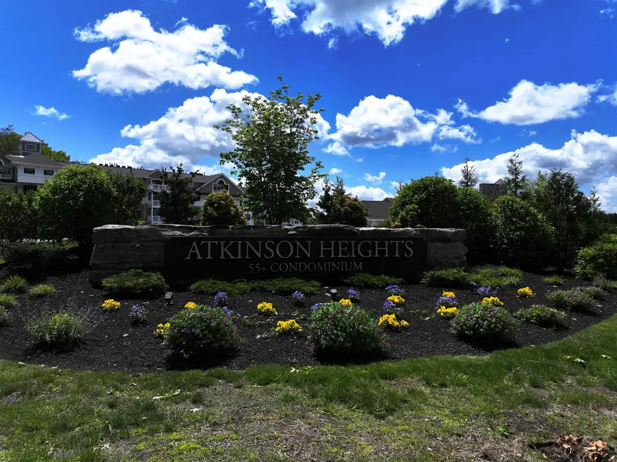 4 Longview Drive #302, Atkinson, NH 03811 - #3