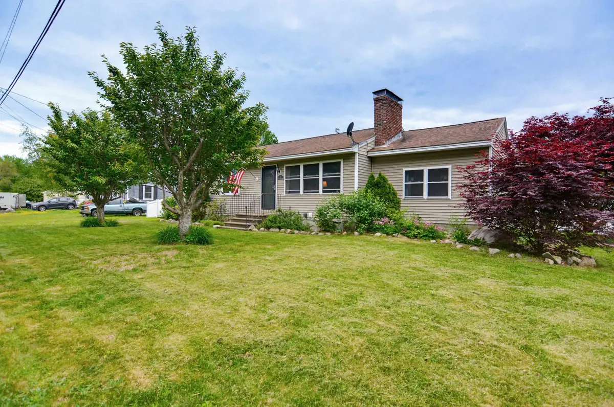 6 Ray Drive, Hooksett, NH 03106 - #1