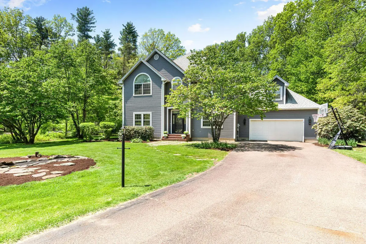 142 Wall Street, Colchester, VT 05446 - #1