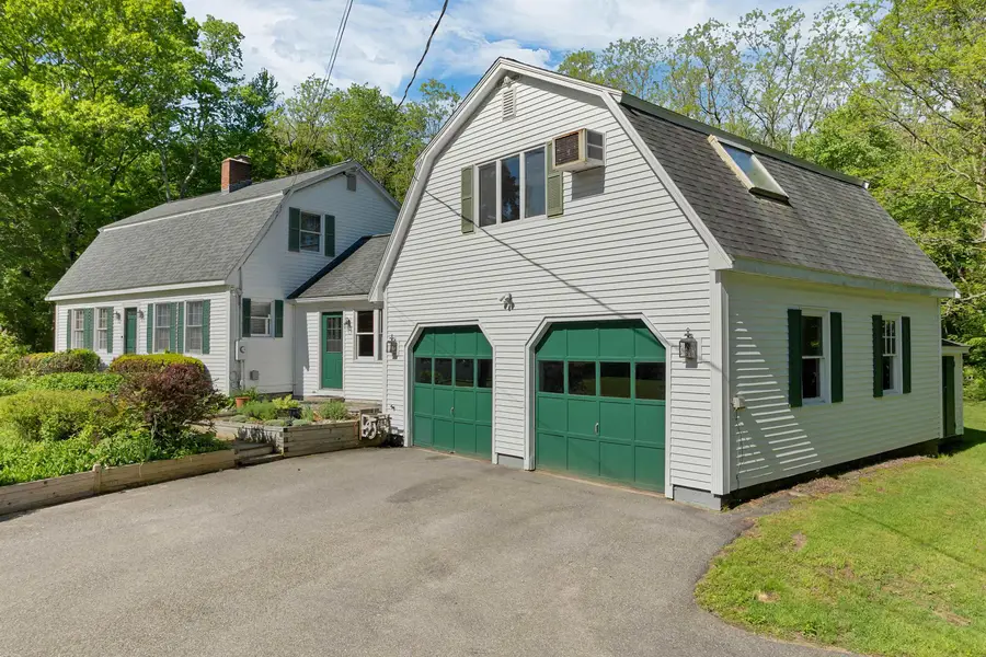 1 Muddy Pond Road, Kensington, NH 03833 - #2