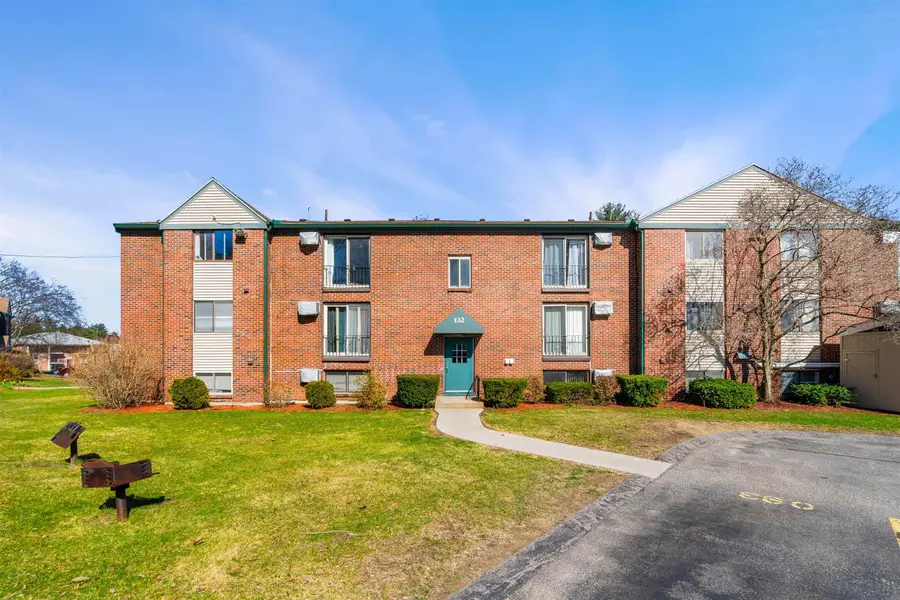 132 English Village Road #304, Manchester, NH 03102 - #3