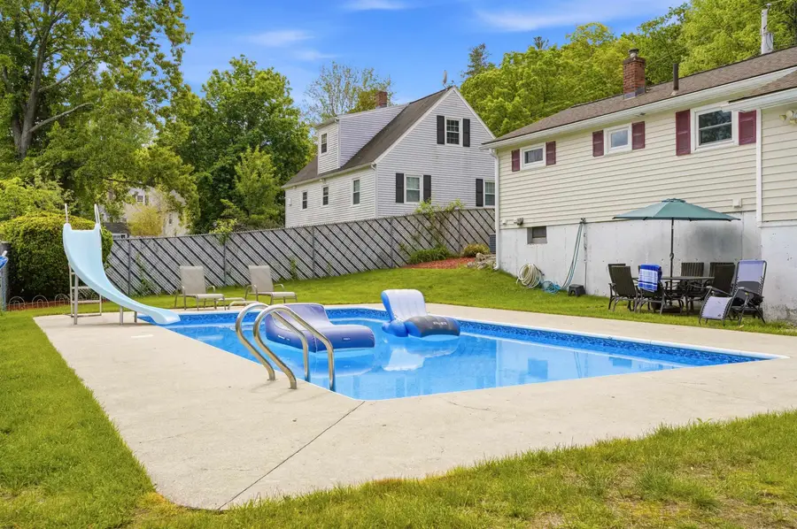 10 Timberline Drive, Nashua, NH 03062 - #2