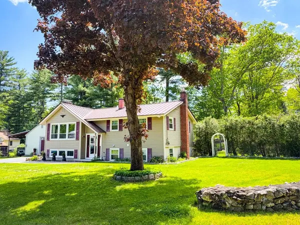 1 Pine Tree Lane, Merrimack, NH 03054