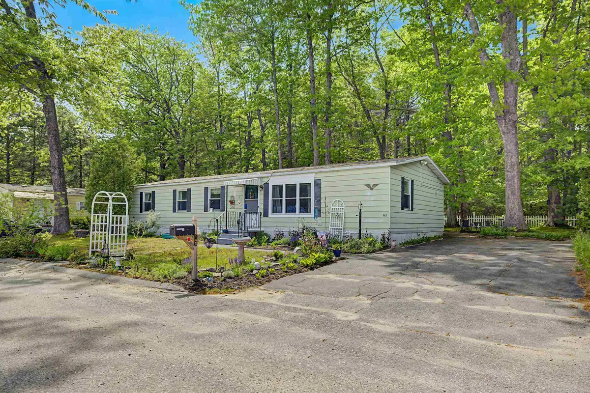 143 Robin Hood Drive, Exeter, NH 03833 - #1