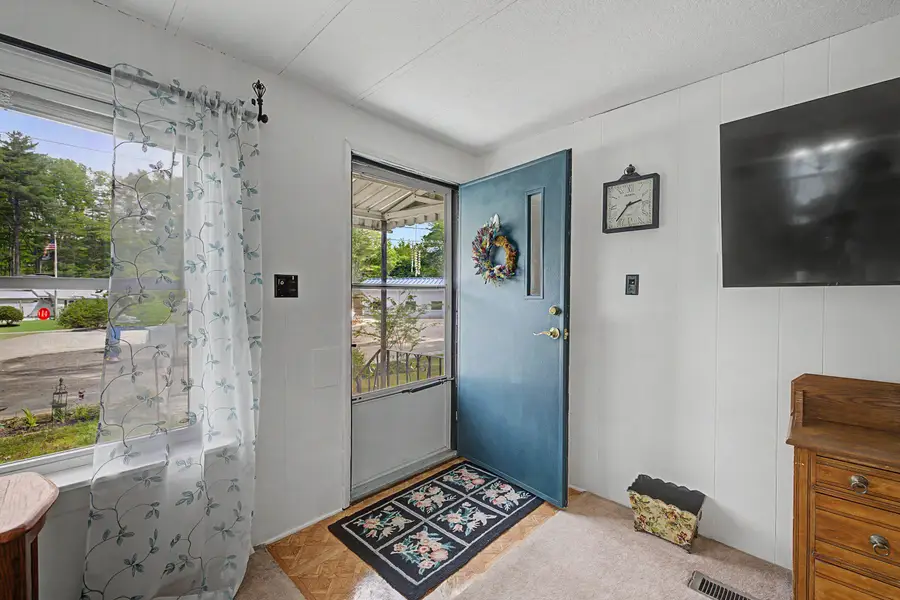 143 Robin Hood Drive, Exeter, NH 03833 - #3