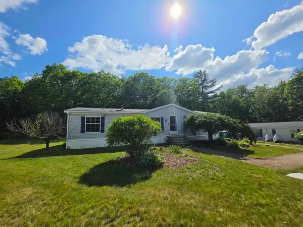 15 Country Lane, Fremont, NH 03044