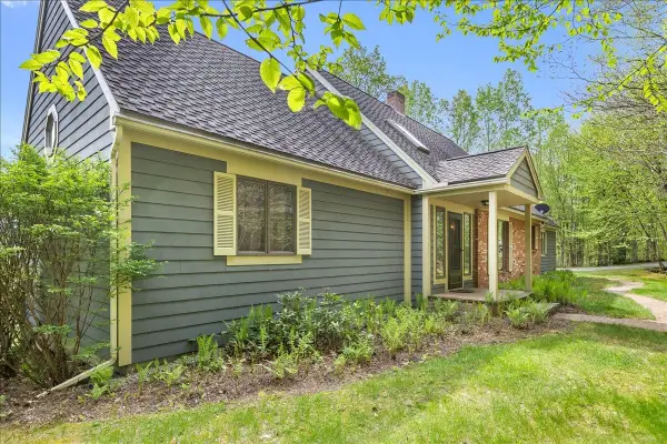 290 Iron Foundry Road, Franconia, NH 03580