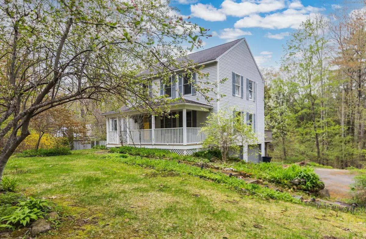33 South Summer Street, Nottingham, NH 03290 - #1