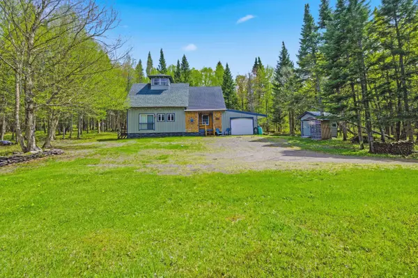 2484 North Main Street, Pittsburg, NH 03592