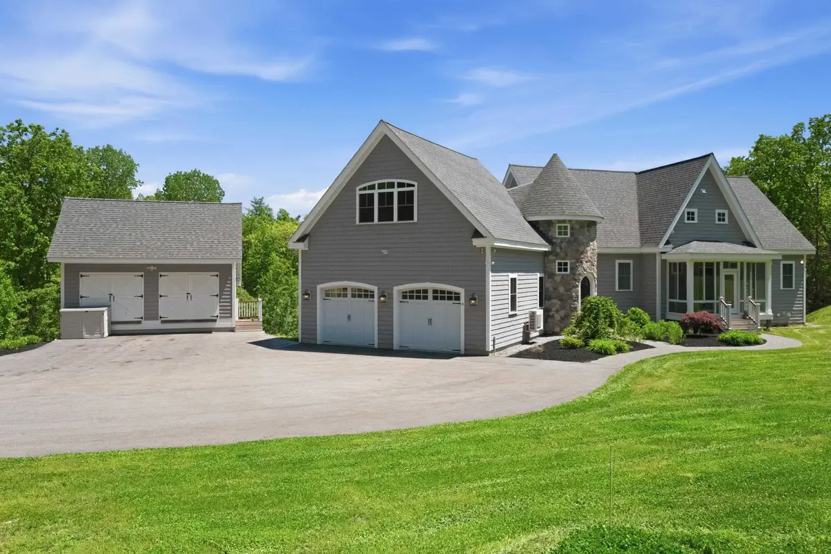 4 South Grater Road, Merrimack, NH 03054 - #1