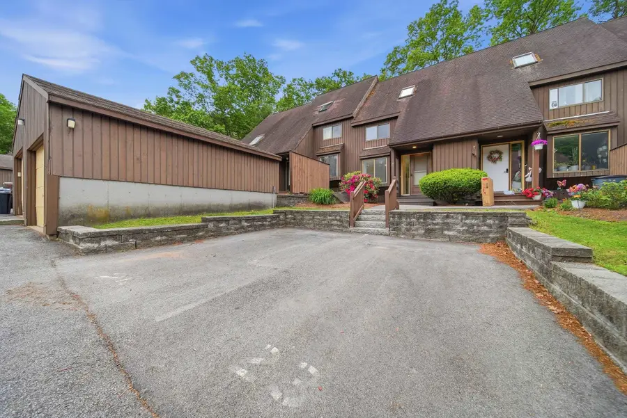 25 Silverton Drive, Nashua, NH 03062 - #3
