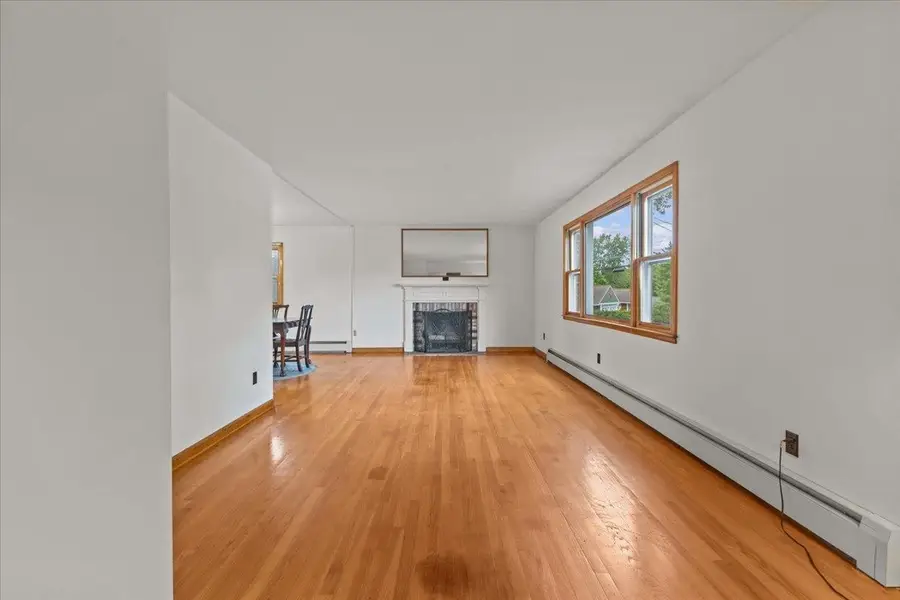 29 Drury Drive, Essex Junction, VT 05452 - #3