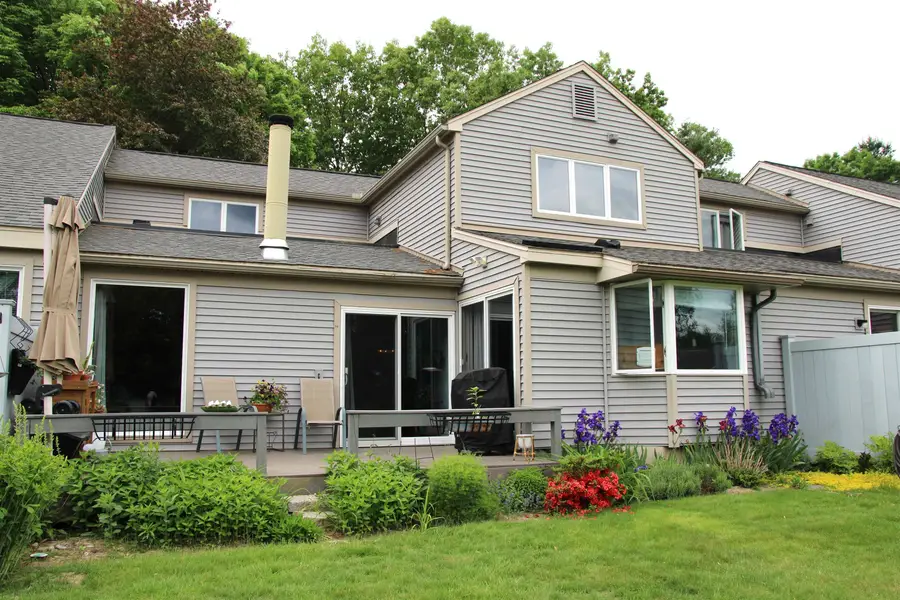 70 Walden Pond Drive, Nashua, NH 03064 - #2