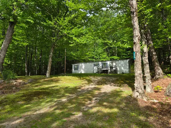 235 Eastside Road, Woodstock, NH 03262