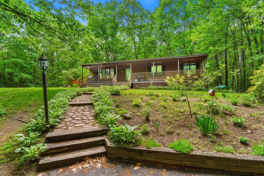 540 Main Street, Sandown, NH 03873 - #3
