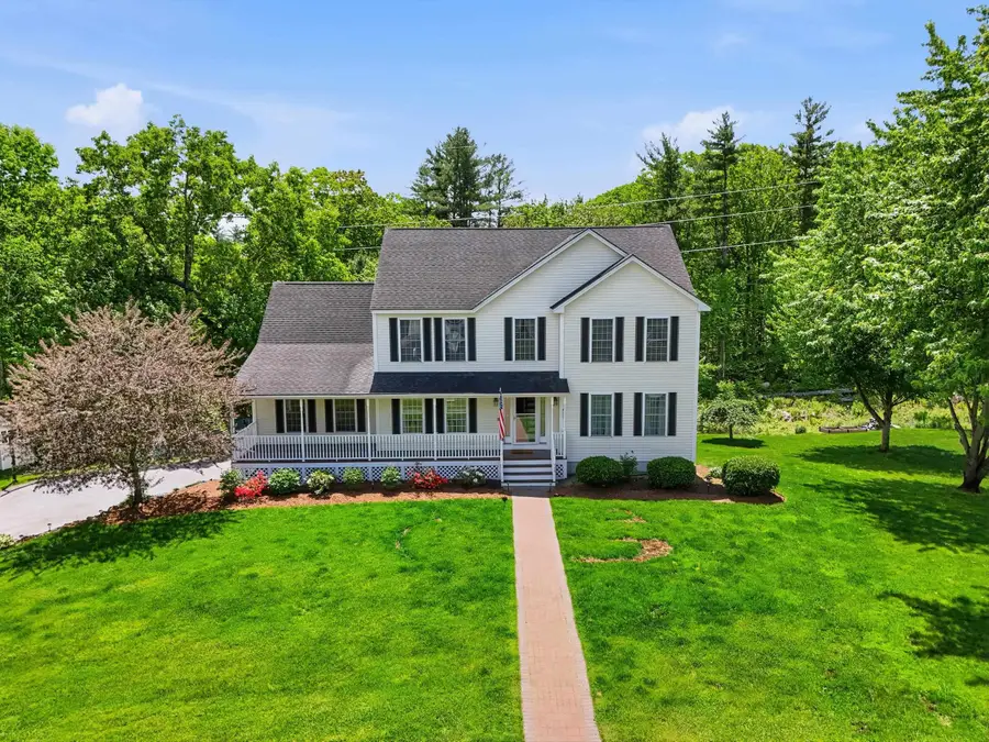 13 Stirling Avenue, Hooksett, NH 03106 - #2