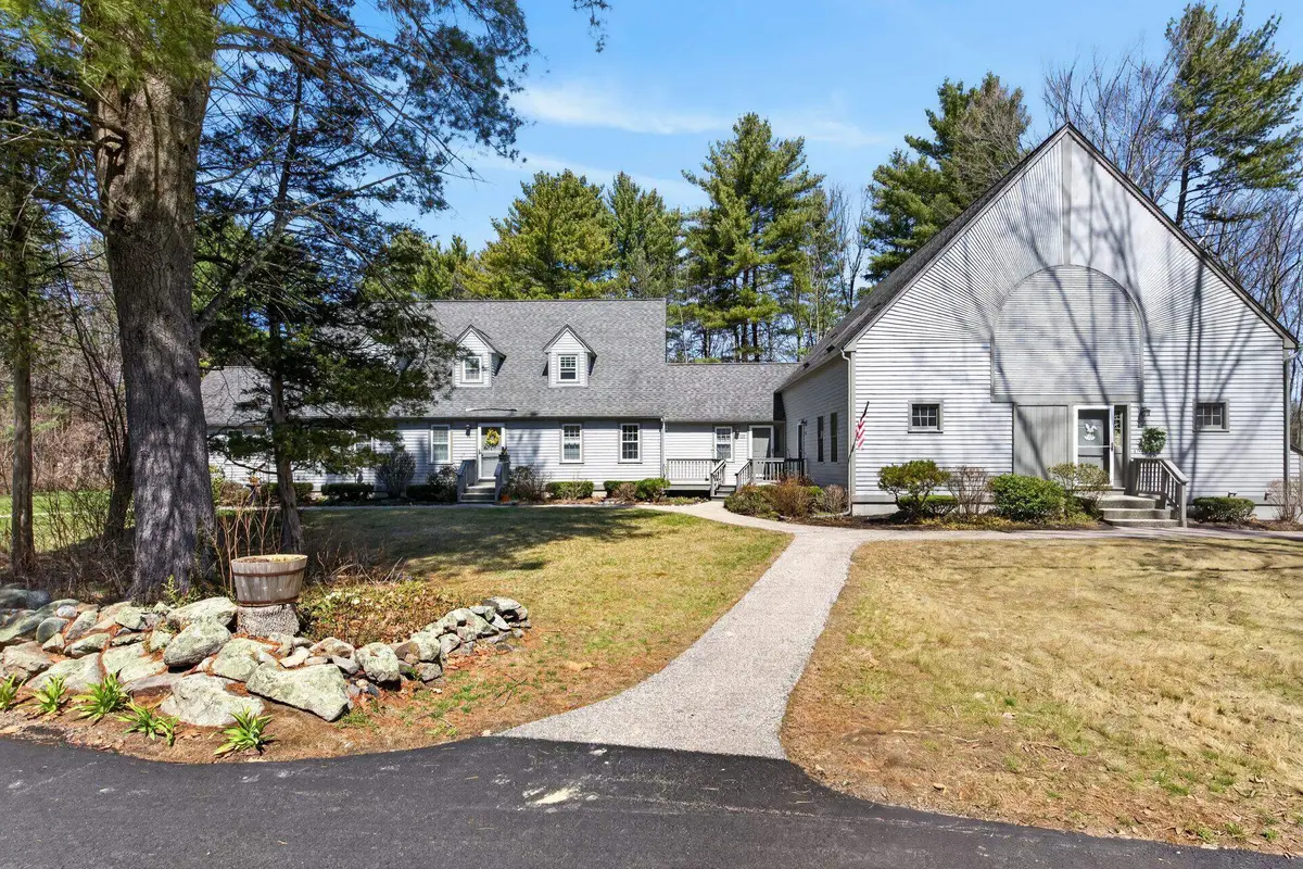 99 Glengarry Drive, Stratham, NH 03885 - #1