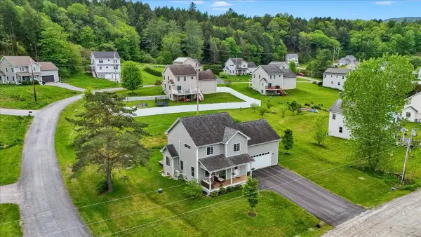 162 Middle Road, Moretown, VT 05676