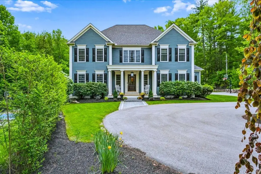 14 Aspen Lane, Bedford, NH 03110 - #3