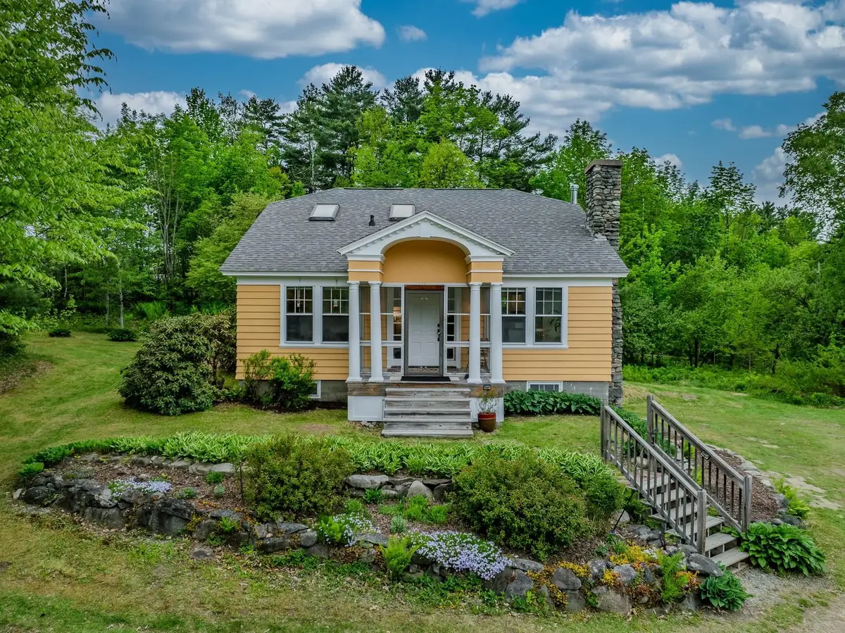 905 Main Street, Bethlehem, NH 03574 - #1