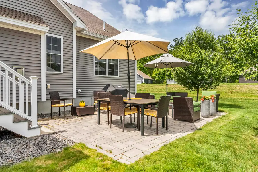 1 Honeycrisp Circle, Londonderry, NH 03053 - #2