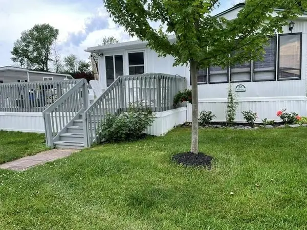 20 Eagle Lane, South Hero, VT 05486