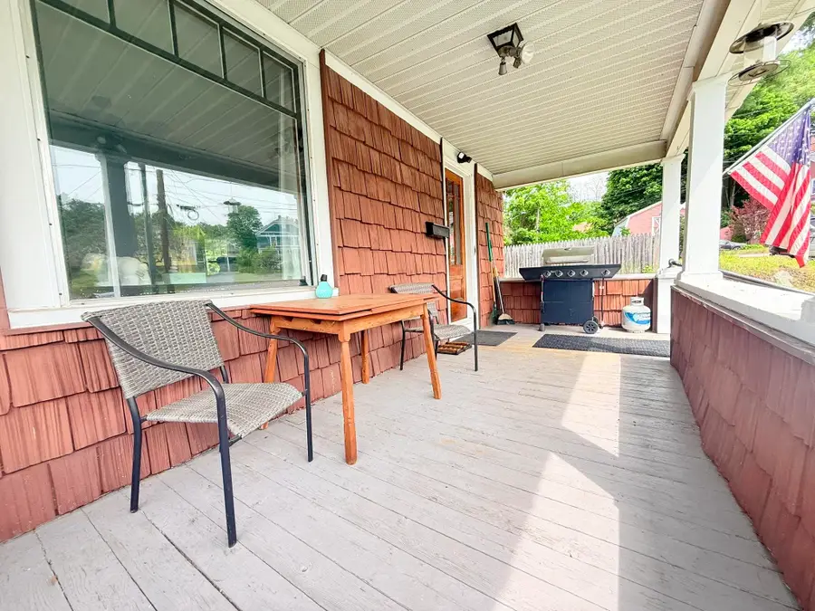 27 Columbus Circle, Newport, NH 03773 - #2