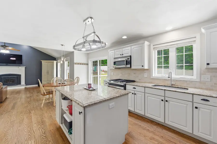 6 Burge Drive, Brookline, NH 03033 - #3