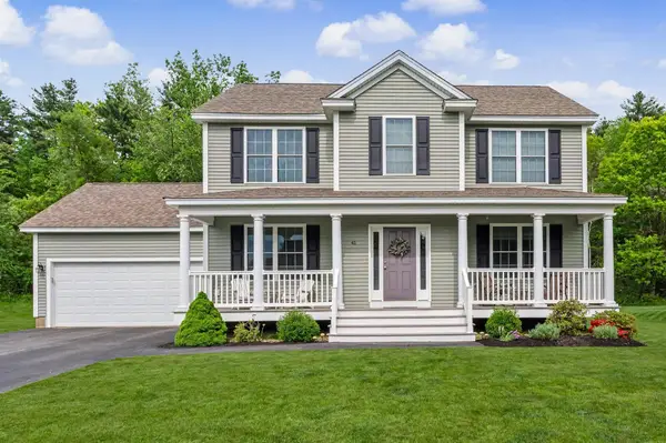 41 Schwinn Drive, Nashua, NH 03062