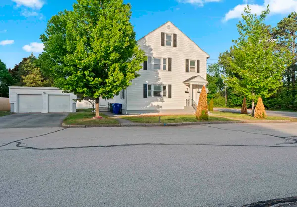 15 Leighton Street, Manchester, NH 03102