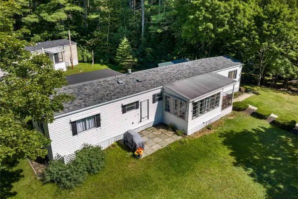 1 Woodgate Circle, Tilton, NH 03276