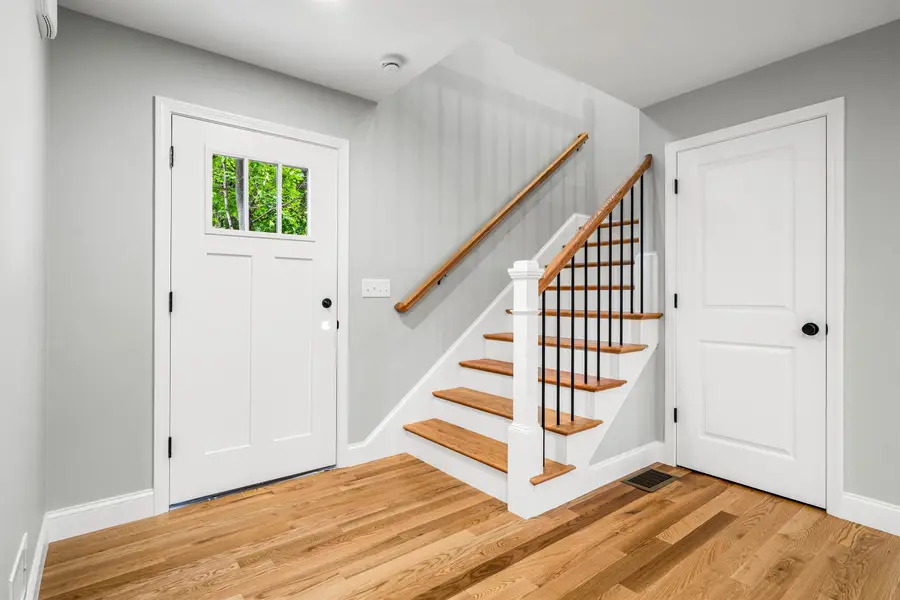 5 Daniel Street, Somersworth, NH 03878 - #3