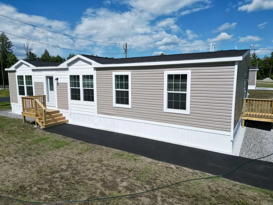 2 Wentworth Avenue, Tilton, NH 03276 - #3