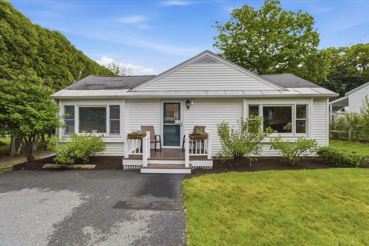 21 Pageant Street, Bennington, VT 05201 - #1