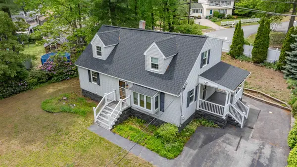 192 Searles Road, Nashua, NH 03062