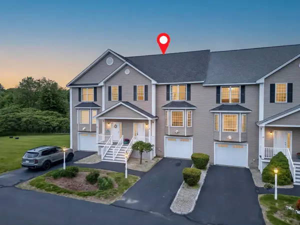 15 Shaker Heights Lane, Chester, NH 03036