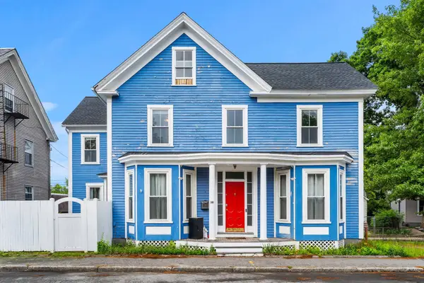 30 Abbott Street, Nashua, NH 03064