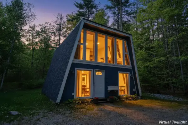 64 Dalton Drive, Barnstead, NH 03225