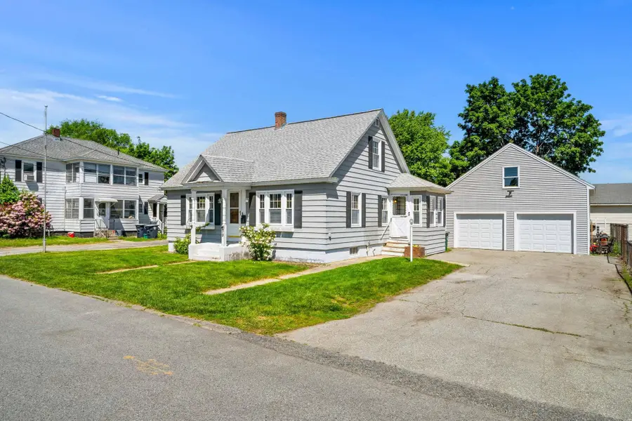 39 Lovewell Street, Nashua, NH 03060 - #2