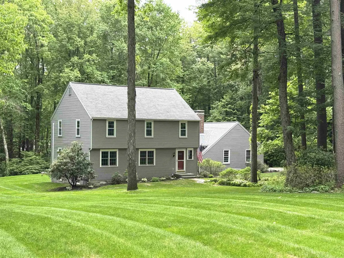 4 Riverwood Road, Kingston, NH 03848 - #1