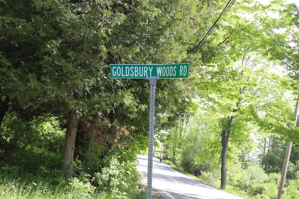 8 Goldsbury Woods Road, Barre Town, VT 05641