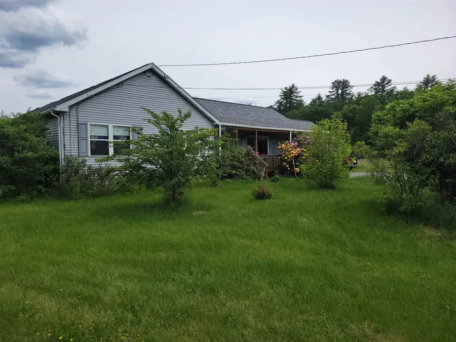42 Chester Road, Raymond, NH 03077 - #3
