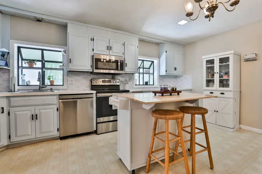 198 Wash Pond Road, Hampstead, NH 03841 - #3