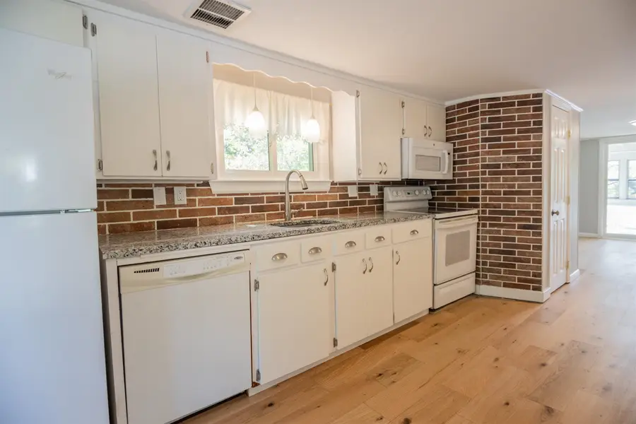 20 Shore Road, Somersworth, NH 03878 - #3