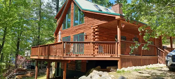76 Clover Drive, Wakefield, NH 03830