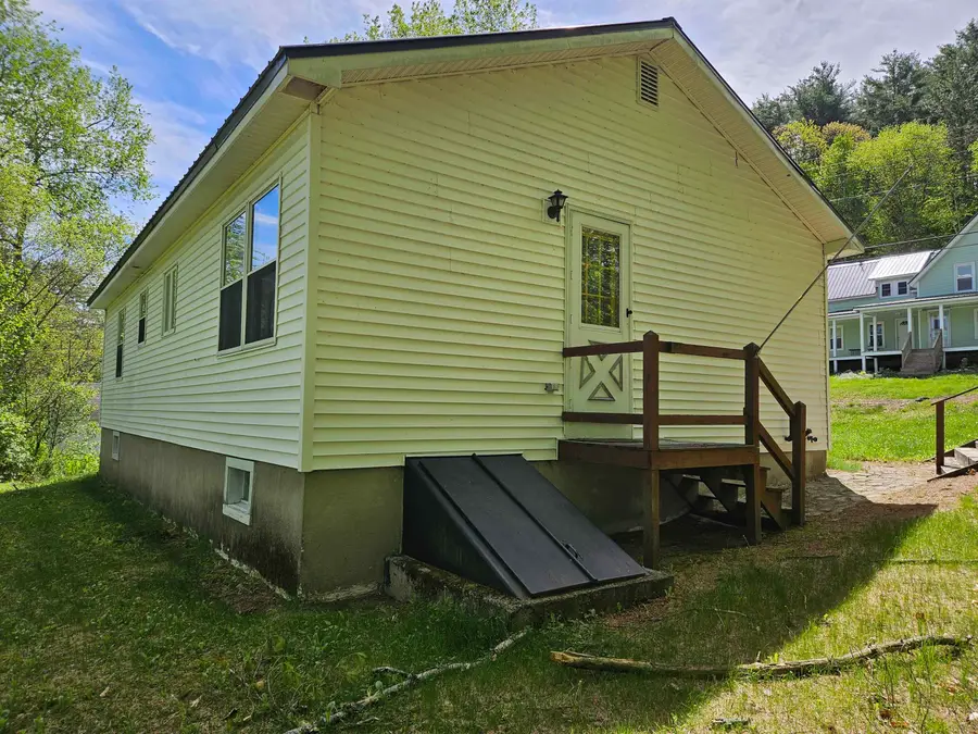 133 Highland Avenue, Littleton, NH 03561 - #3
