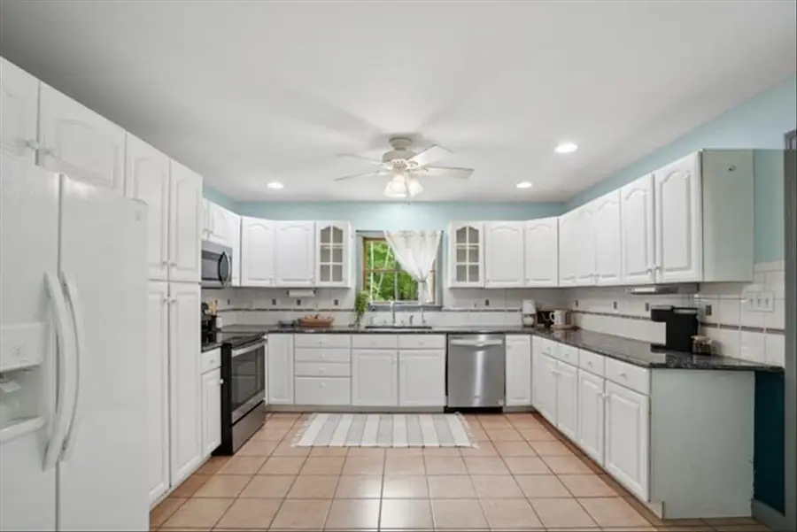 140 North Road, Deerfield, NH 03037 - #3