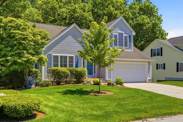 6 Meadowood Drive, Exeter, NH 03833