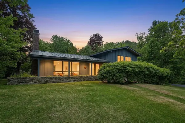 1 Read Road, Hanover, NH 03755